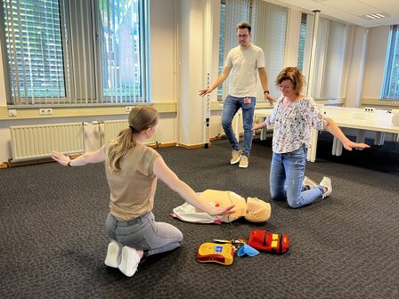 In-company BHV-eerste-hulp en brandbestrijding cursus (groep 5 personen)