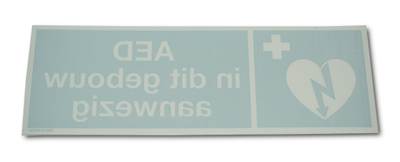 AED pictogram sticker met tekst "AED in dit gebouw aanwezig" (reverse)